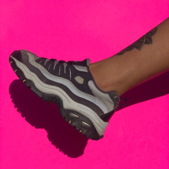 REFLECTIVE SKECHERS - Picture 4 of 6